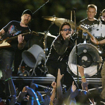 U2.jpg