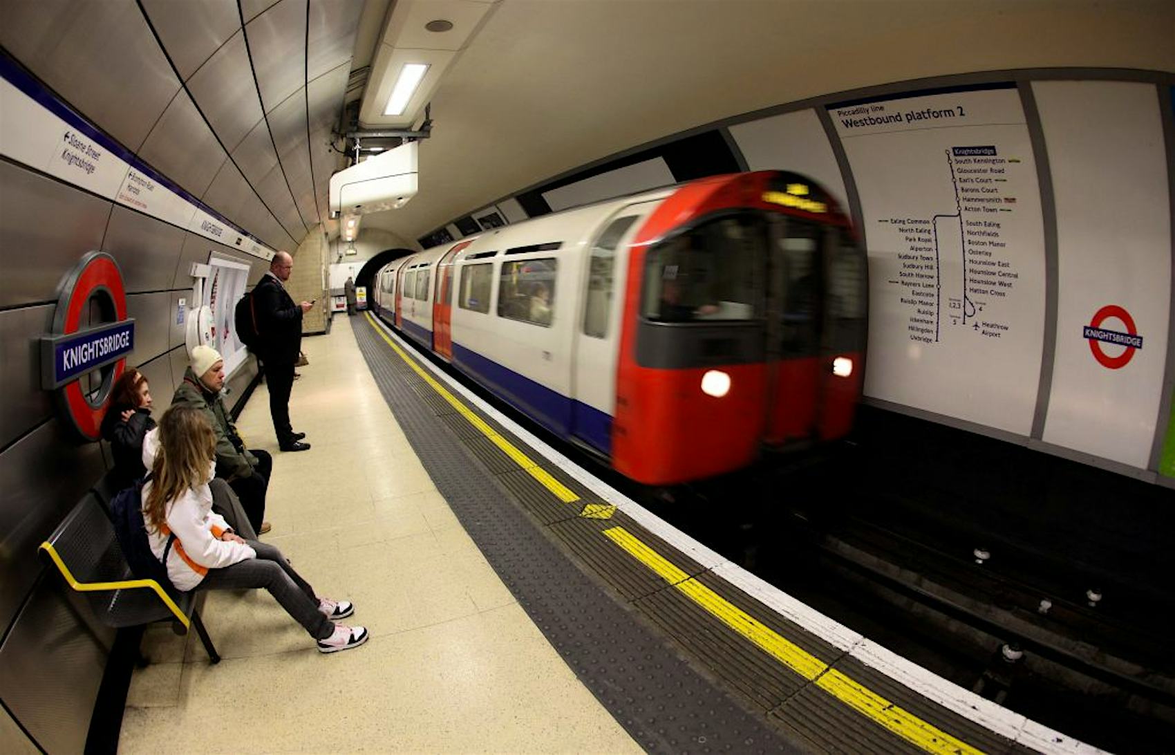 Heat from the London Underground will be used to heat 1350 homes ...
