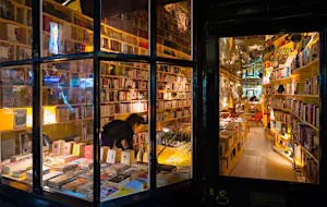 The lights of Libreria will make you want to step inside and browse for hours © Iwan Baan/Libreria
