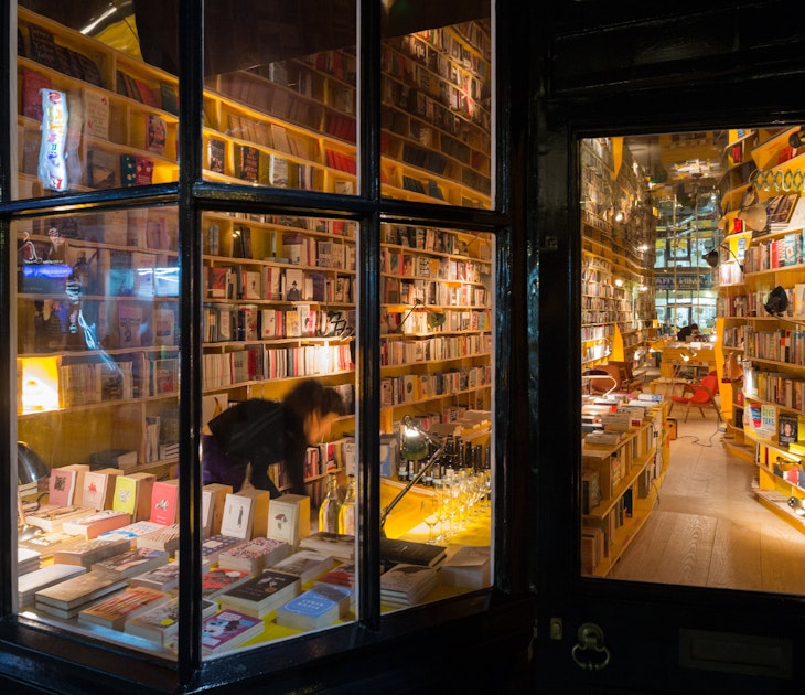 bookshop in spitalifields.jpg