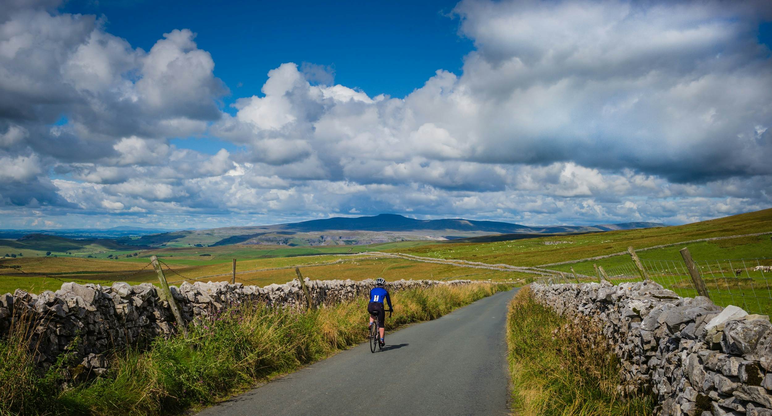 weekend cycling holiday