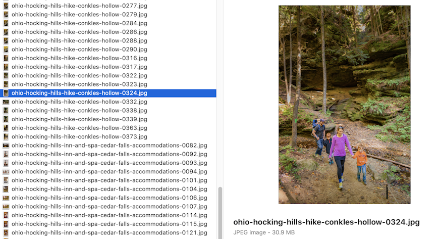En skärmdump av Laura Watilo Blakes filnamnkonvention med ett urval av foton från Hocking Hills, Ohio 