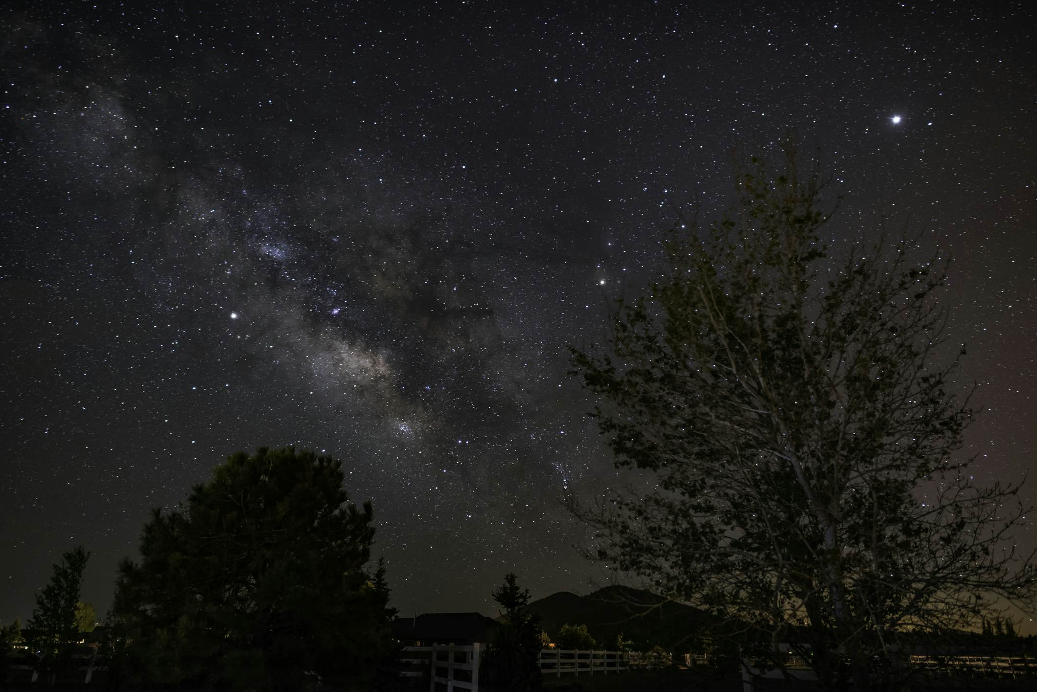 Astrotourists Love These Dark Sky Communities For Urban Stargazing ...