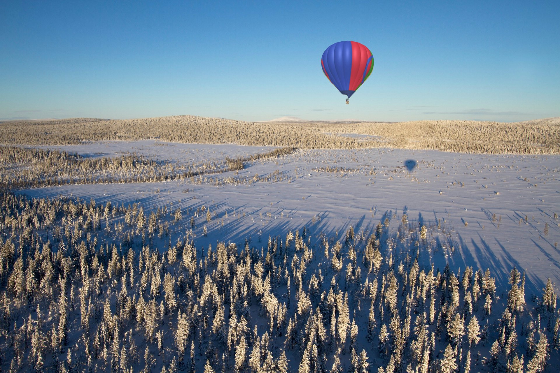 Hot air ballooning over Swedish Lapland