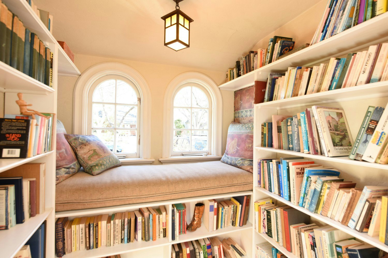 A bedroom with lots of books in California