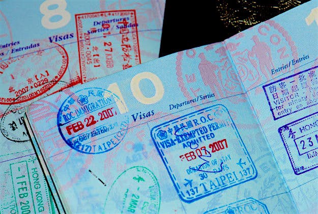 Travel News - Visa No Thai visa needed for Chinese and Taiwanese tourists. Image by J Aaron Farr / CC BY 2.0