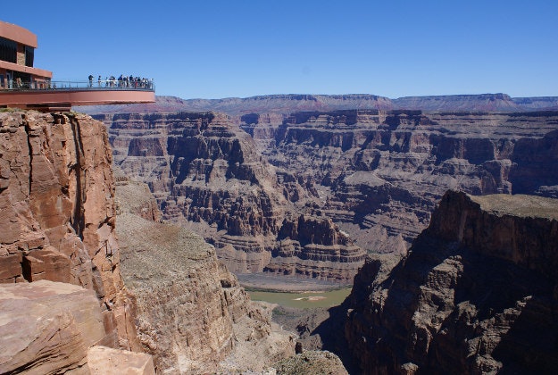 Nothing but smooth sailing to reach the Grand Canyon Skywalk. Image by Richard Martin / CC BY 2.0