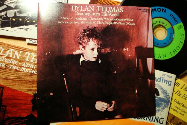 Dylan Thomas honoured by special guest stars at Swansea's Grand Theatre.