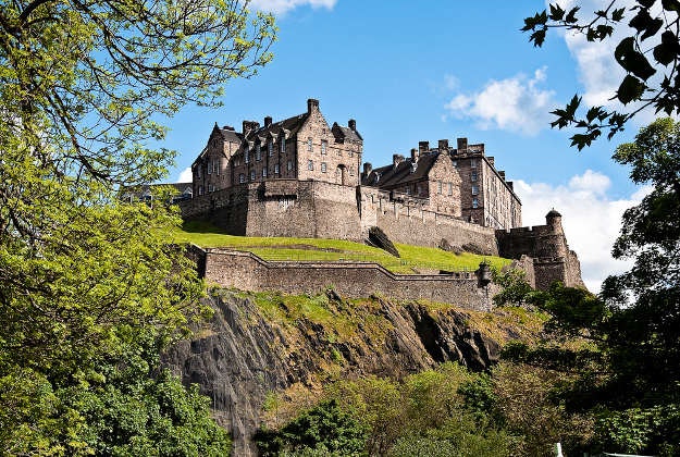 Scotland's top paid-for tourist attraction: Edinburgh Castle.