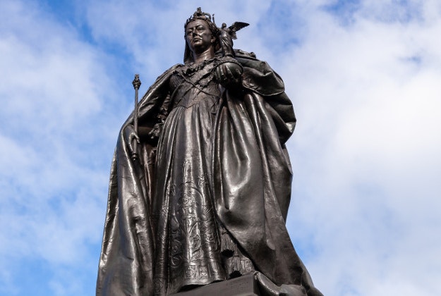 Statue of Queen Victoria.