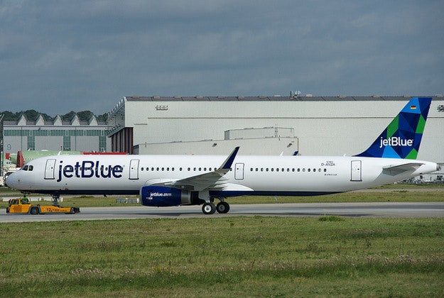 JetBlue A321 D-AVSA