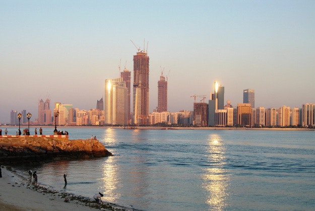 Abi Dhabi skyline.