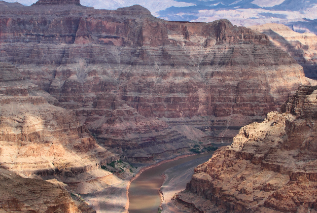 Tour leader fined for dumping rubbish in the Grand Canyon.