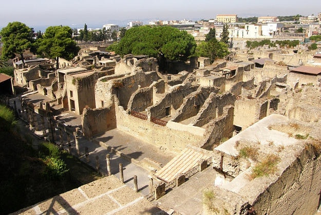 The Roman town of Herculaneum.