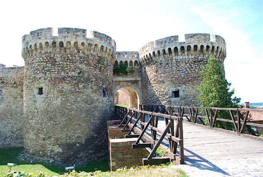 Travel News - Kalemegdan citadel Kalemegdan citadel, Belgrade.