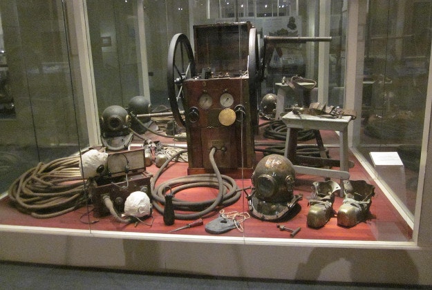 A display case at Malta's Maritime Museum.