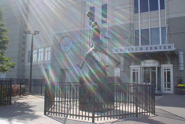 Michael Jordan statue, United Center, Chicago.