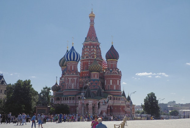 A sunny day over Moscow's Red Square.
