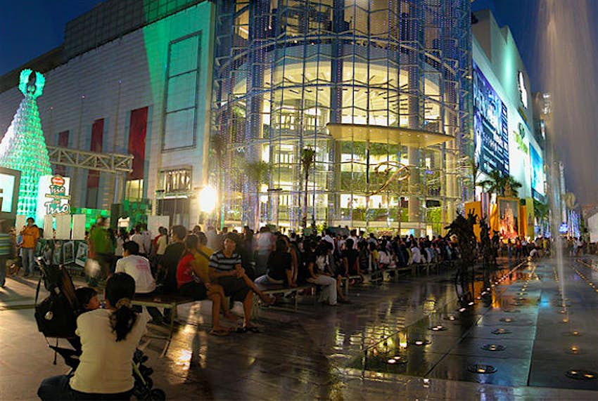 Travel News - Siam Paragon mall Siam Paragon mall, Bangkok.