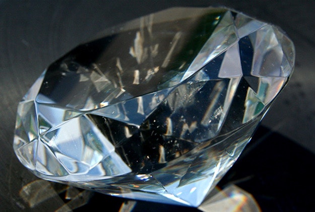 Diamond goes on display in Dubai.