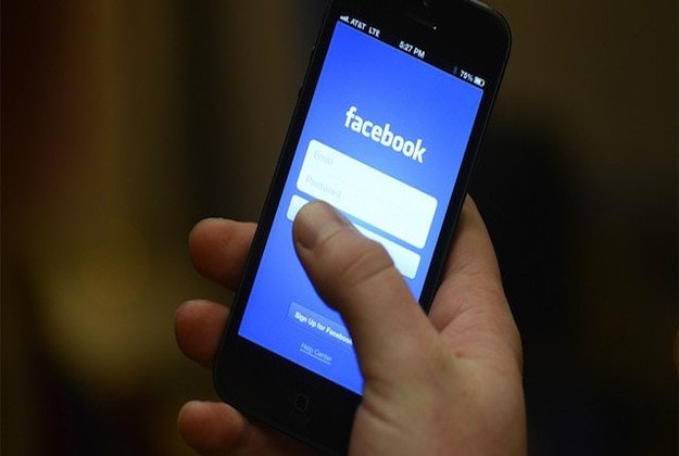 Social media users to benefit from new hotel discount website.