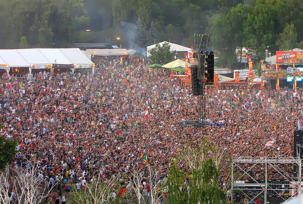 Huge crowds gather for the Sziget festival.