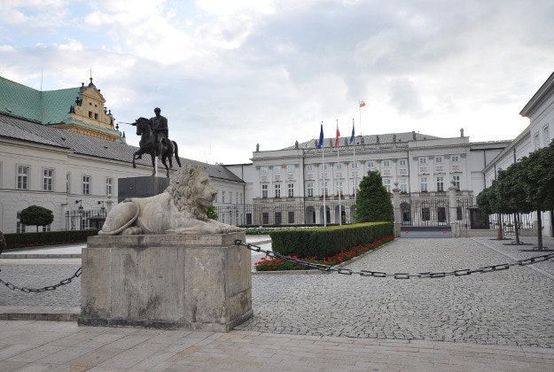 The presidential palace, Warsaw, where the proposed monument will feature.