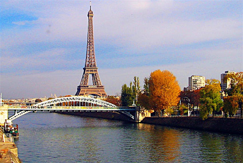 Travel News - Eiffel1 France is blessed with many attractions but now a big effort is to be made to encourage its citizens to be more welcoming to tourists