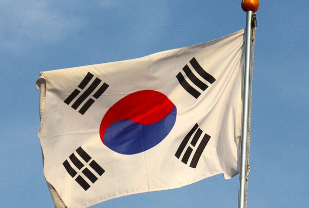 MERS outbreak worsens in South Korea.
