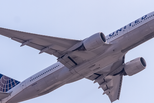 United Airlines passengers unhappy after unscheduled stopover.