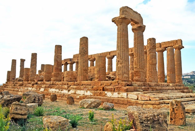 Temple of Giunone in Sicily's Valley of the Temples.