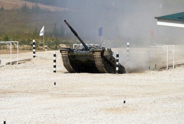 A 2014 tank context in Alabino.