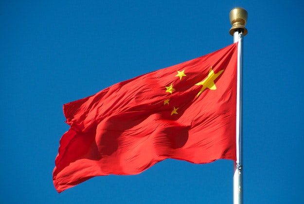 China debuts first commercial jetpack.