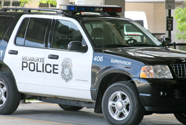 Milwaukee police the latest to spot the lion on the loose.