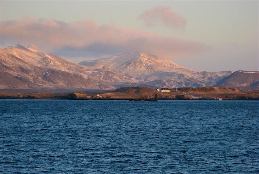 Travel News - Faxaflói Bay Faxaflói Bay.