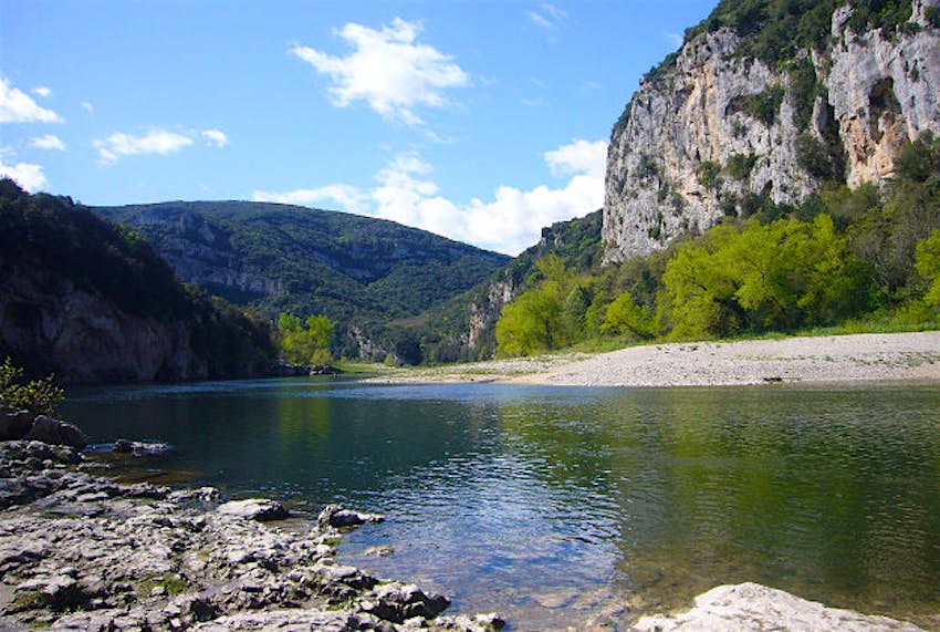 Travel News - Ardèche river The Ardèche river.