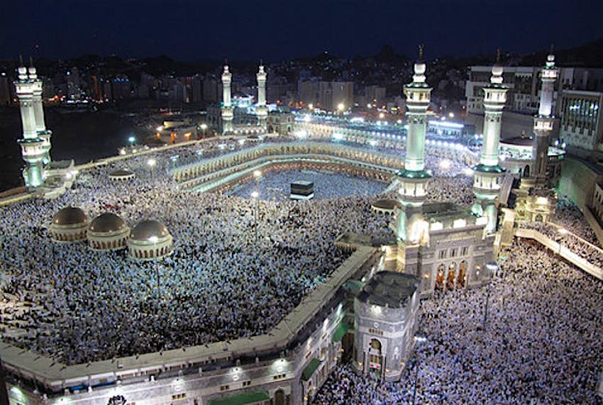 Travel News - Hajj Pilgrims gathering at Mecca for Hajj.