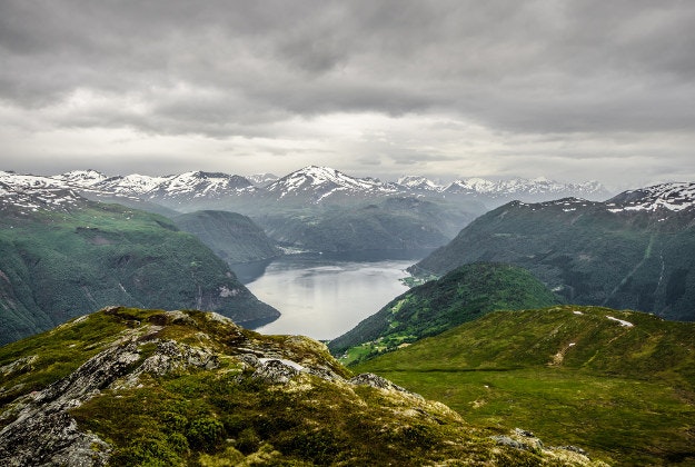 The stunning scenery of Norway's mountains.