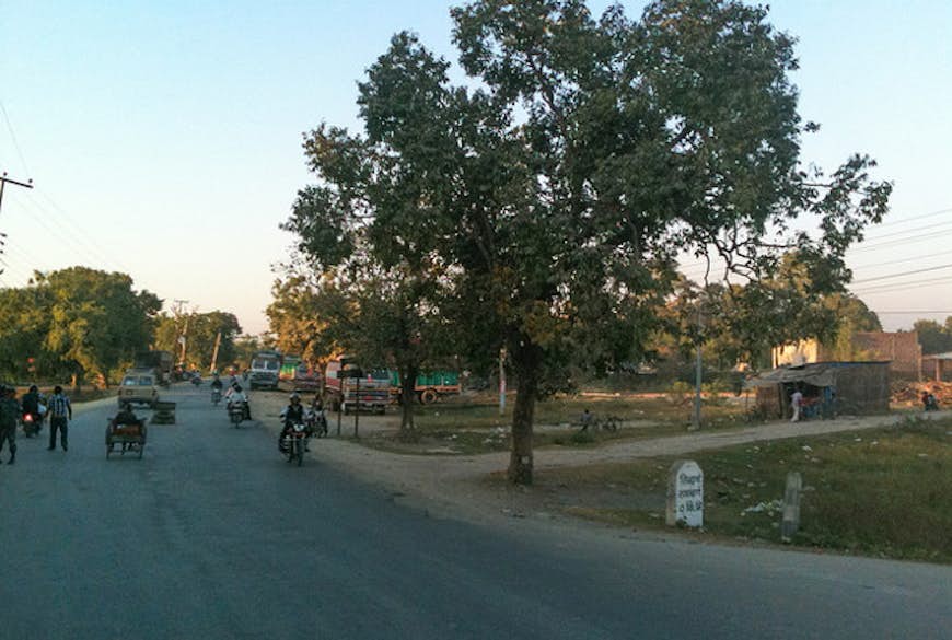 Border crossing between India and Nepal at Sunauli.