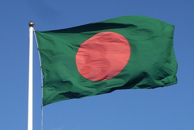 Bangladesh imposes stricter border controls at Benapole.