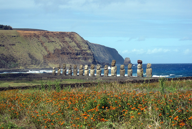Chile has announced the creation of a huge conservation park around Easter Island.