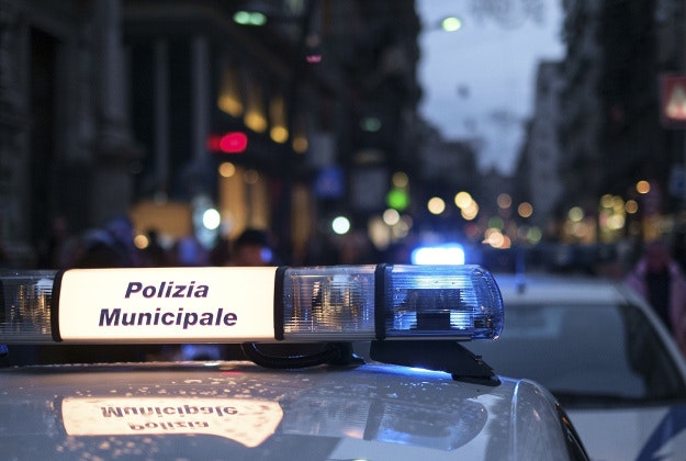 Thieves caught in Italy after disguises revealed DNA traces.