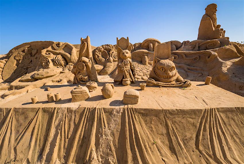 Travel News - Sand sculpture Portugal's sand sculpture festival.