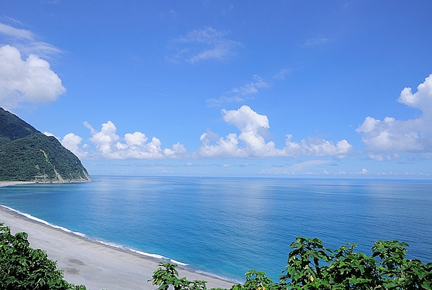 Calm seas in Taitung.