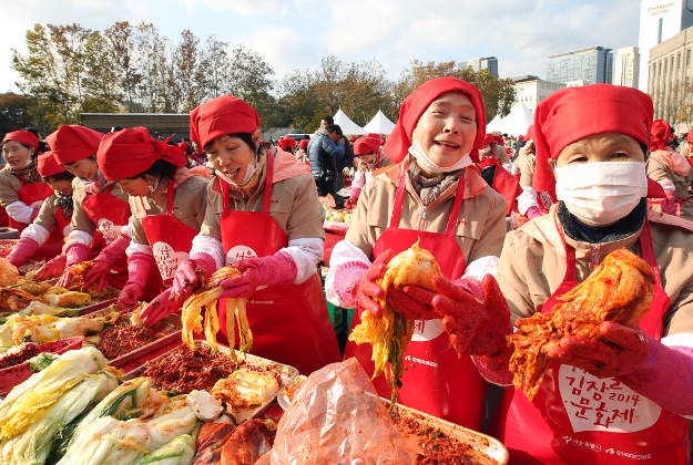 Seoul Kimchi Making & Sharing Festival in 2014