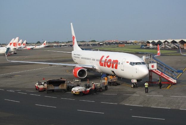 A co-pilot of a Lion Air flight reportedly offered a flight attendant as 'compensation' for a delayed flight. 