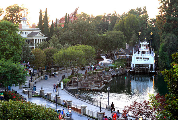 Frontierland, Disneyland California.