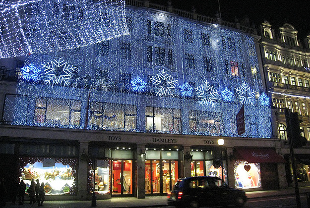 Hamley's of London set to open a store in Mexico City.