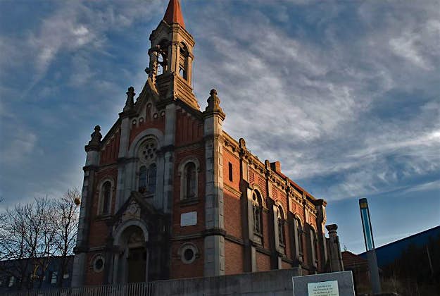 Travel News - skatechurch A church in Spain was converted into a colourful skate park.