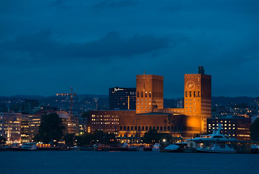 Travel News - Oslo Oslo City Hall at night.